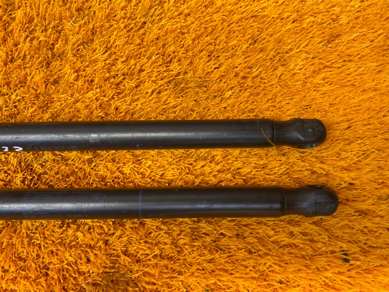 амортизатор капота, 2000 рублей, Красноярск