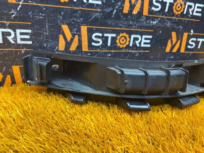 крепление бампера, 300 рублей, Красноярск