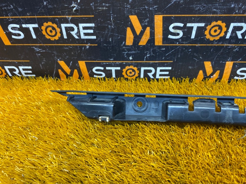 крепление бампера, 850 рублей, Красноярск