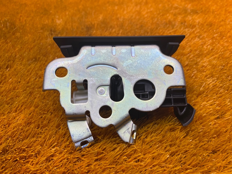 замок багажника, 1000 рублей, Красноярск