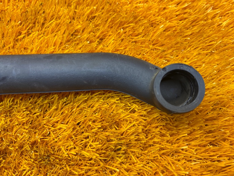 Патрубок картерных газов, 300 рублей, Красноярск