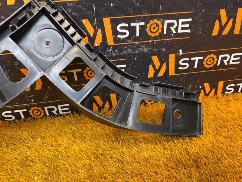 крепление бампера, 450 рублей, Красноярск