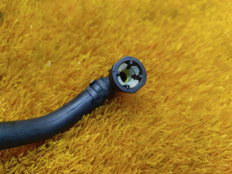 Патрубок картерных газов, 300 рублей, Красноярск