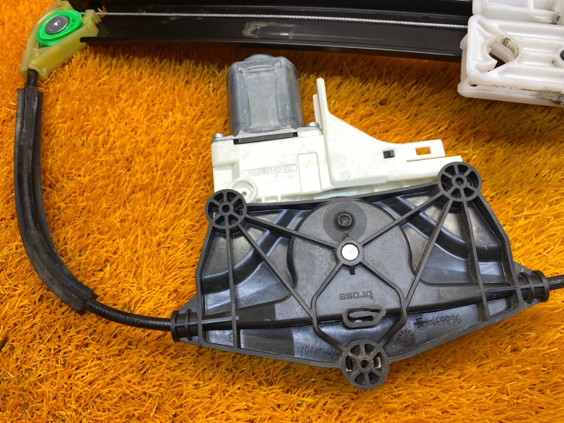 стеклоподъемник, 1000 рублей, Красноярск