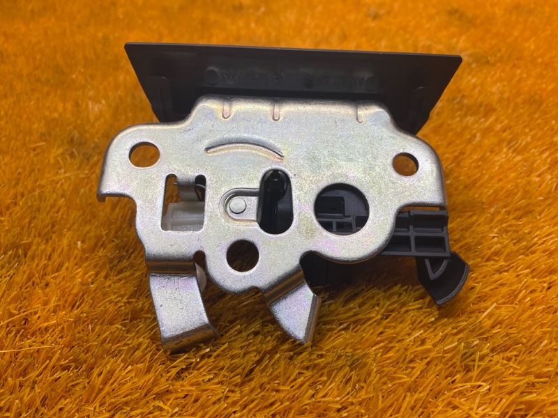 замок багажника, 1000 рублей, Красноярск