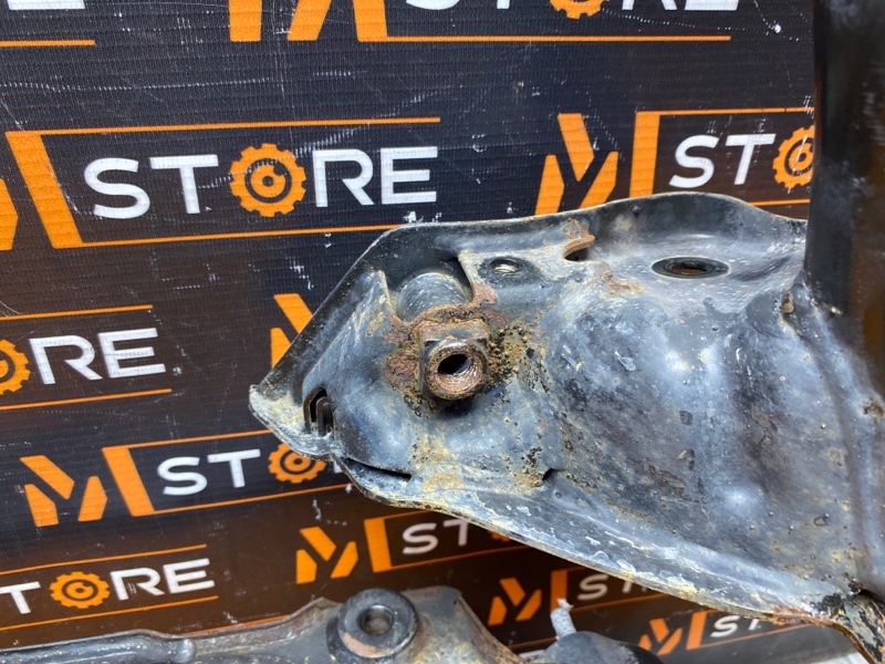 Балка поперечная (подрамник), 3500 рублей, Красноярск