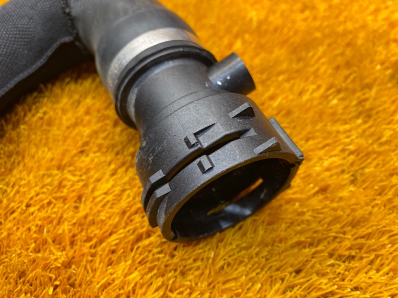 Патрубок системы охлаждения, 1000 рублей, Красноярск