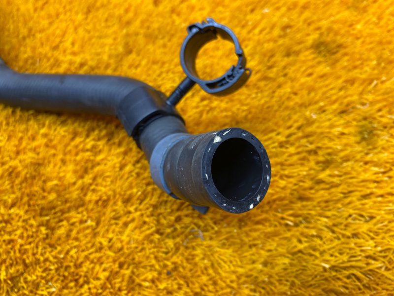 Патрубок системы охлаждения, 700 рублей, Красноярск