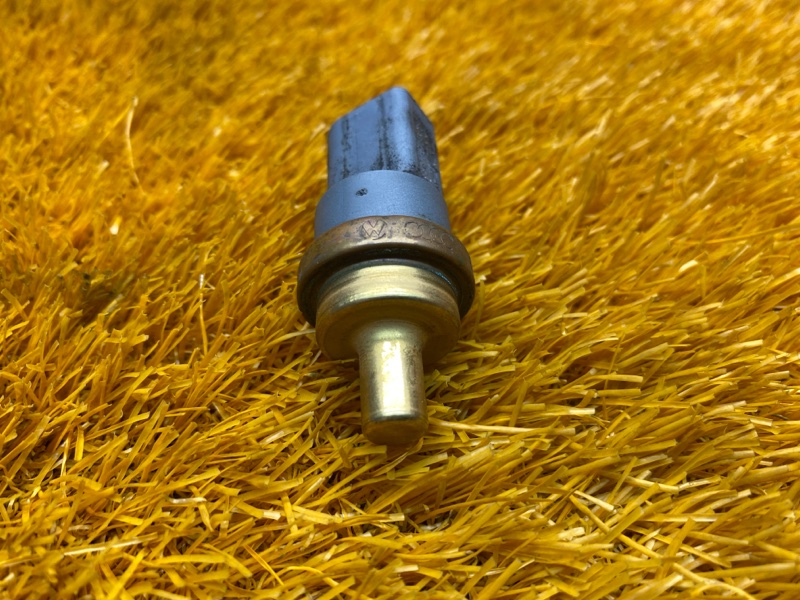 датчик температуры охлаждающей жидкости, 200 рублей, Красноярск