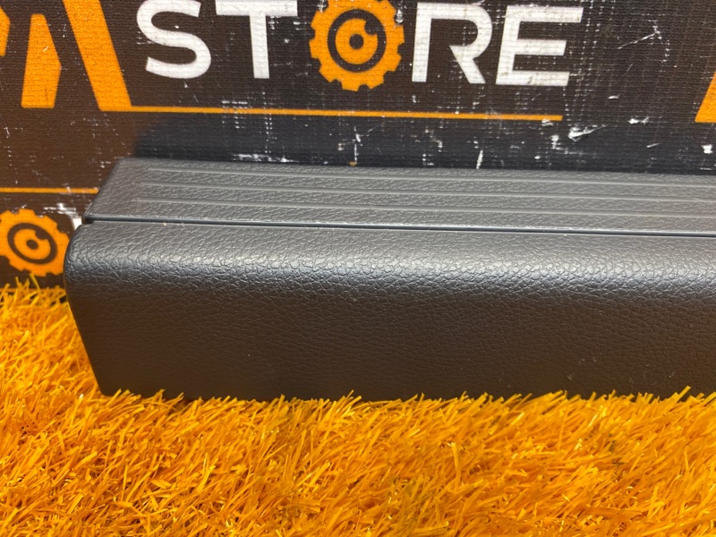 Накладка на порог салона, 300 рублей, Красноярск