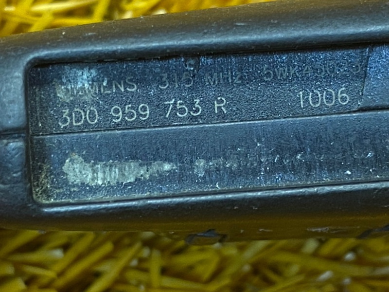 Ключ замка зажигания, 2000 рублей, Красноярск
