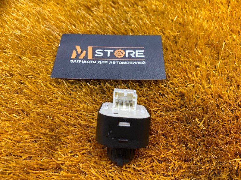 Кнопка регулировки зеркал, 300 рублей, Красноярск