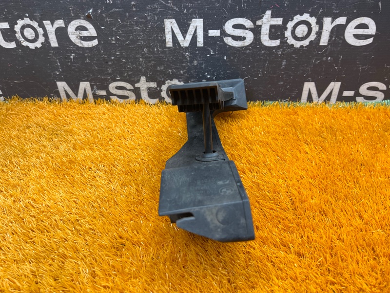 педаль газа, 500 рублей, Красноярск