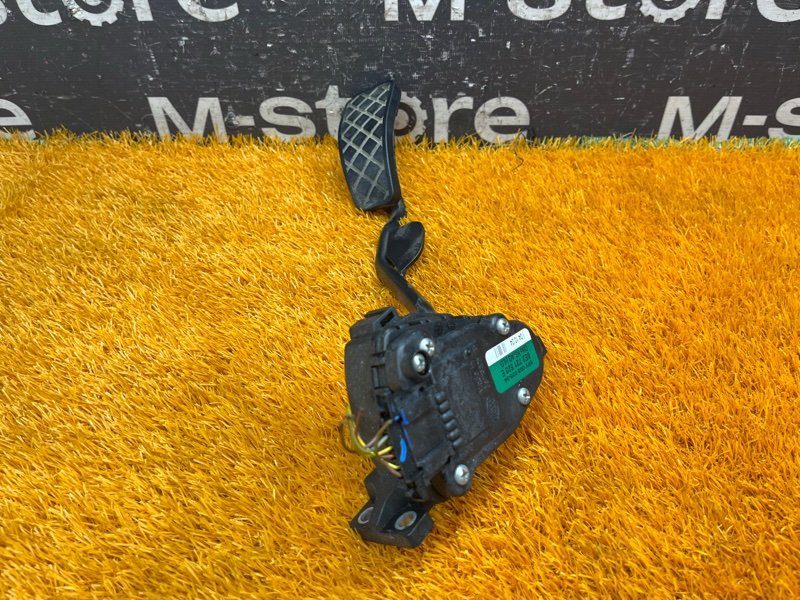 педаль газа, 400 рублей, Красноярск