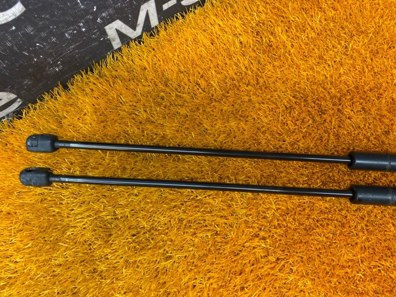 амортизатор капота, 1000 рублей, Красноярск