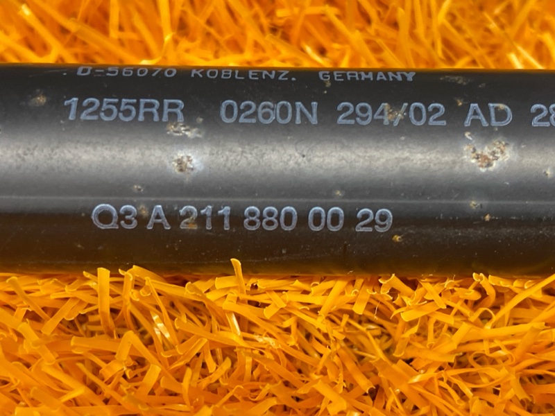 амортизатор капота, 1000 рублей, Красноярск