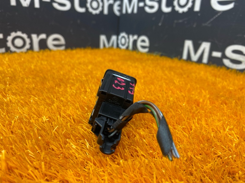 Кнопка освещения панели приборов, 250 рублей, Красноярск