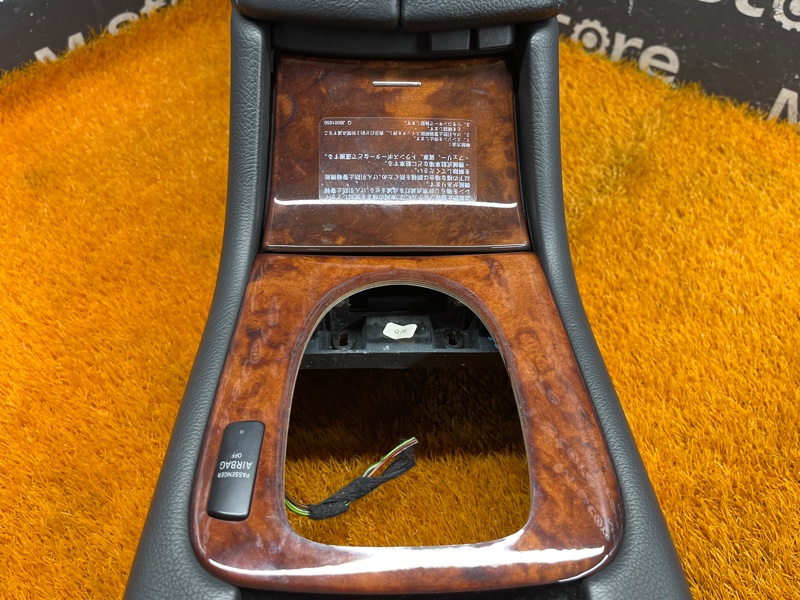 подлокотник, 4500 рублей, Красноярск