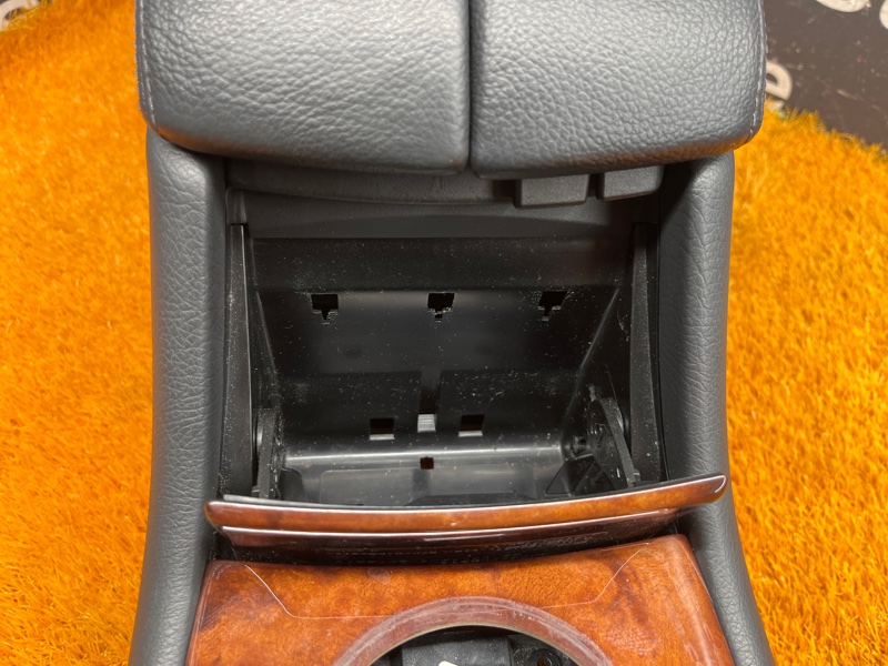 подлокотник, 4500 рублей, Красноярск