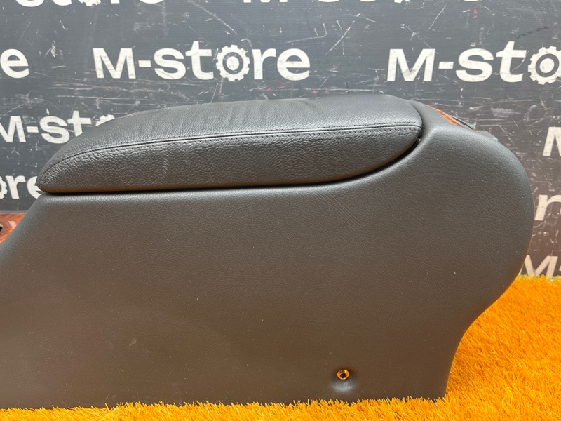 подлокотник, 4500 рублей, Красноярск