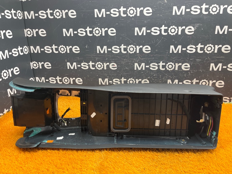 подлокотник, 4500 рублей, Красноярск