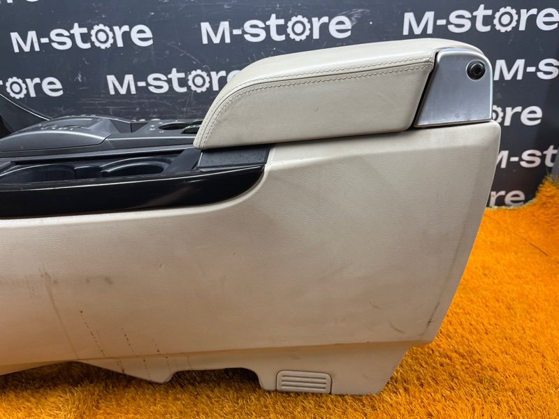 подлокотник, 7000 рублей, Красноярск