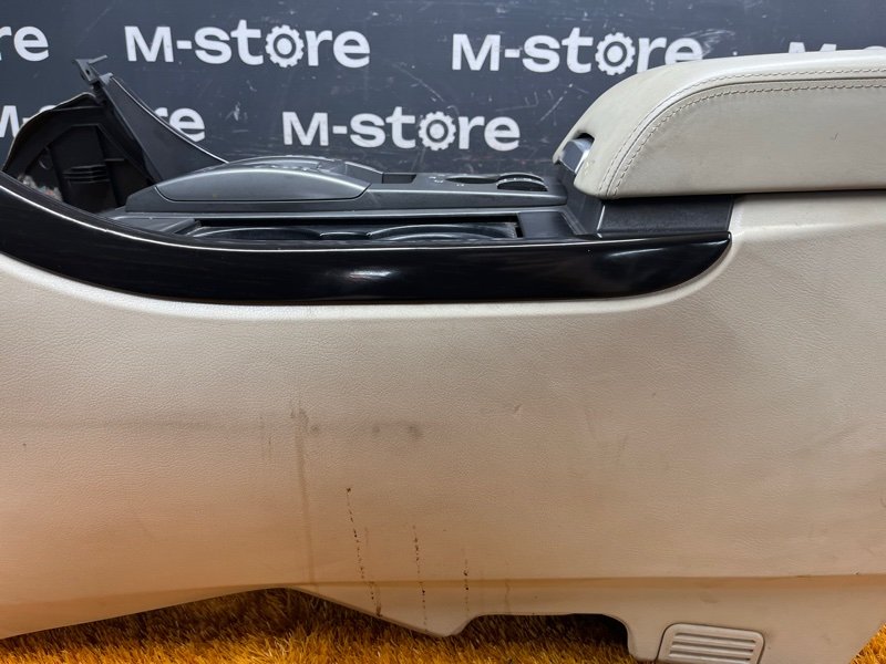 подлокотник, 7000 рублей, Красноярск