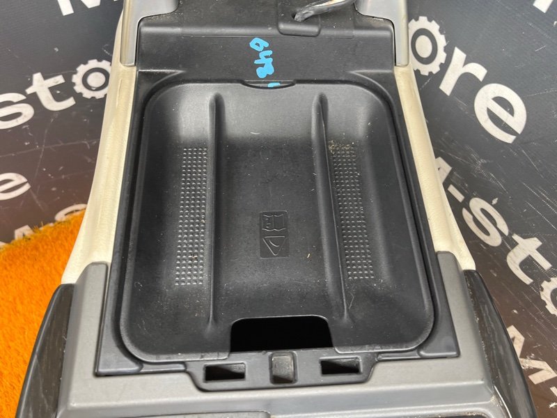 подлокотник, 7000 рублей, Красноярск