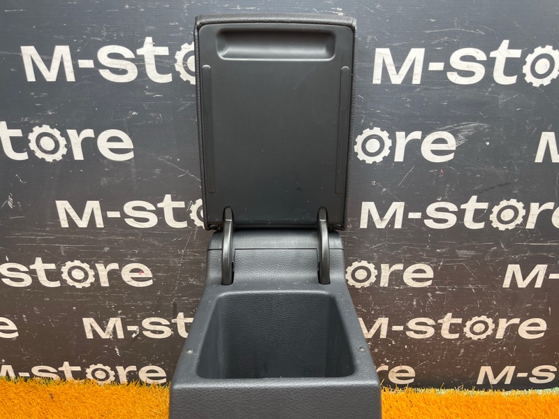 подлокотник, 4500 рублей, Красноярск