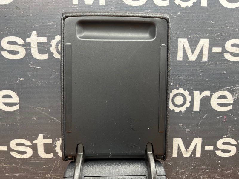 подлокотник, 4500 рублей, Красноярск