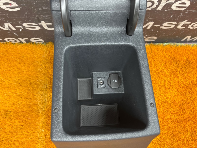 подлокотник, 4500 рублей, Красноярск