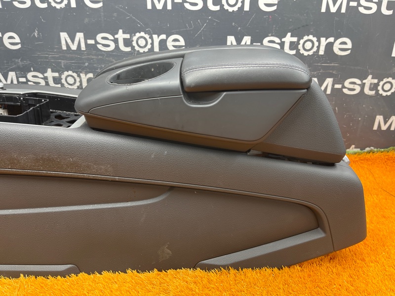 подлокотник, 4000 рублей, Красноярск