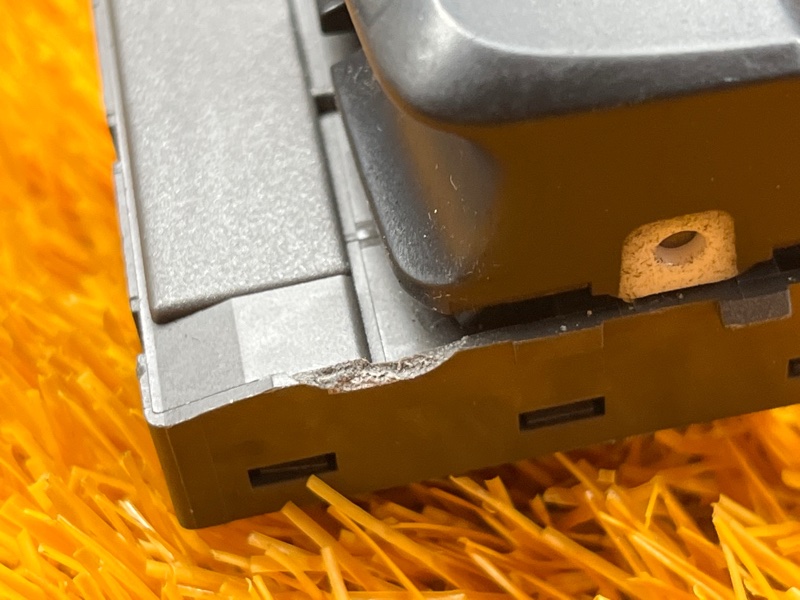 Блок управления стеклоподъемниками, 1000 рублей, Красноярск