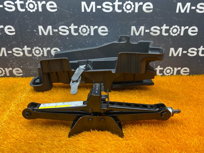 домкрат, 4000 рублей, Красноярск