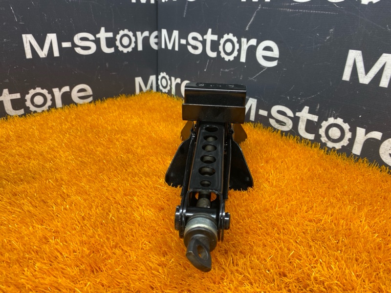 домкрат, 4000 рублей, Красноярск