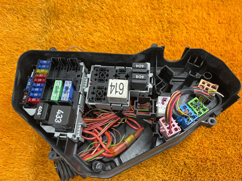 блок предохранителей, 2000 рублей, Красноярск