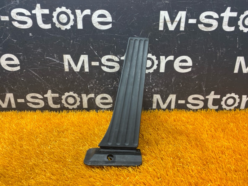 педаль газа, 700 рублей, Красноярск