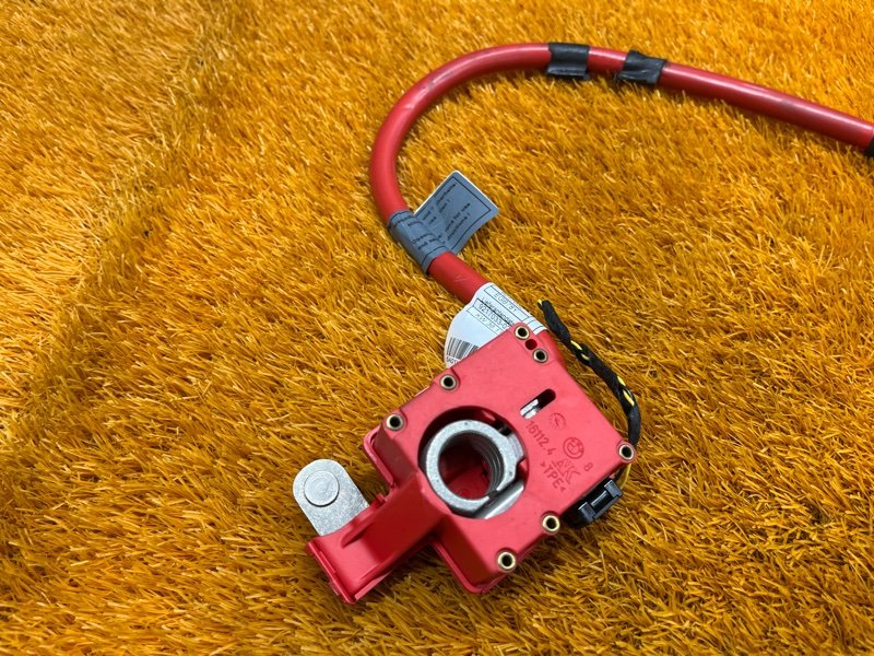 Клемма аккумулятора плюс, 3000 рублей, Красноярск