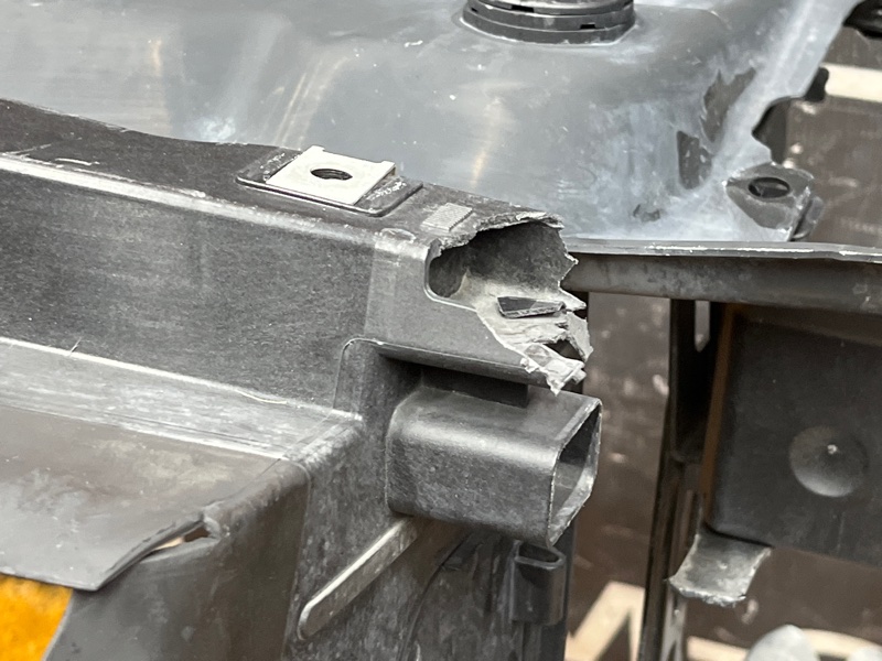 рамка радиатора, 27000 рублей, Красноярск