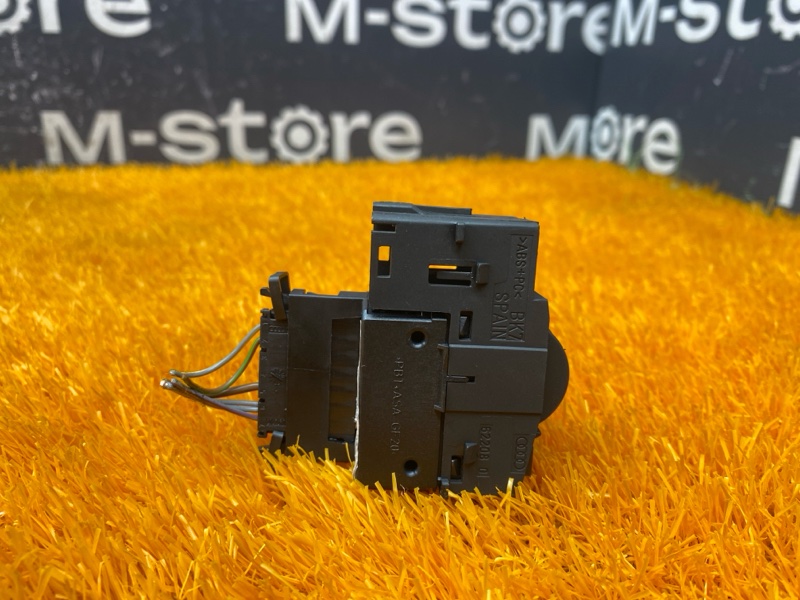 Кнопка освещения панели приборов, 300 рублей, Красноярск