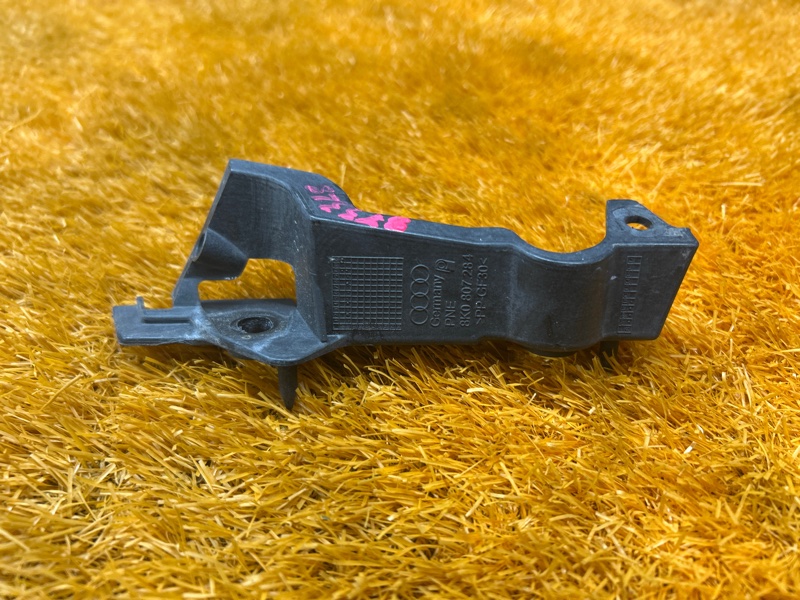 крепление бампера, 900 рублей, Красноярск