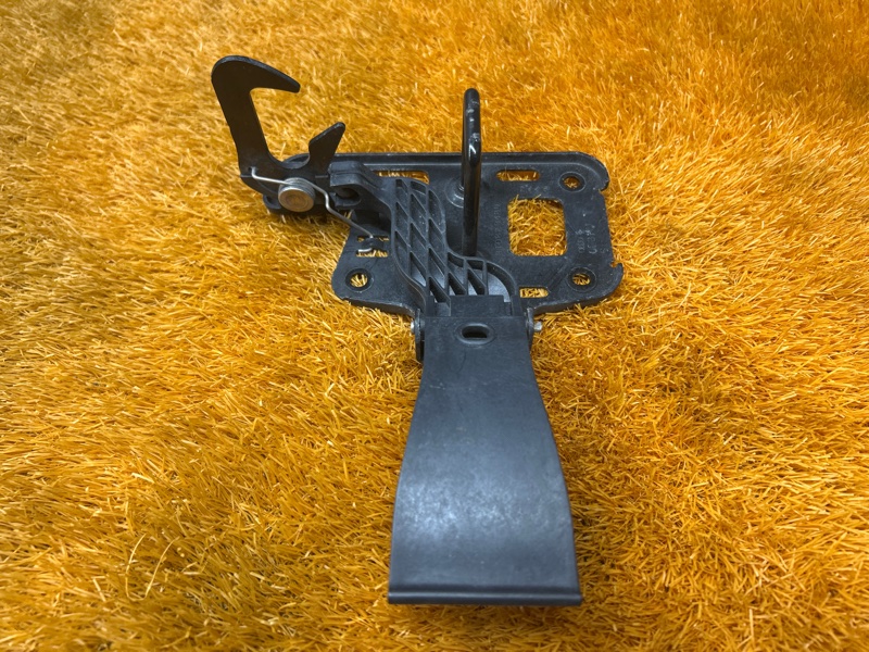 замок капота, 500 рублей, Красноярск