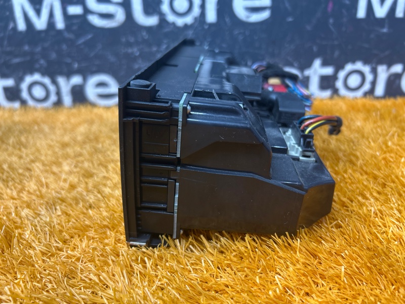 блок управления климат-контролем, 2000 рублей, Красноярск