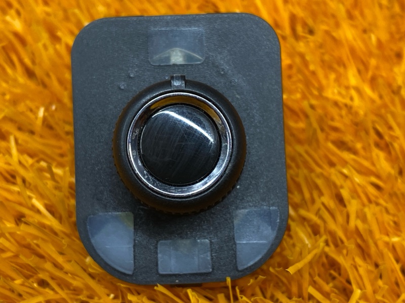 Кнопка регулировки зеркал, 500 рублей, Красноярск