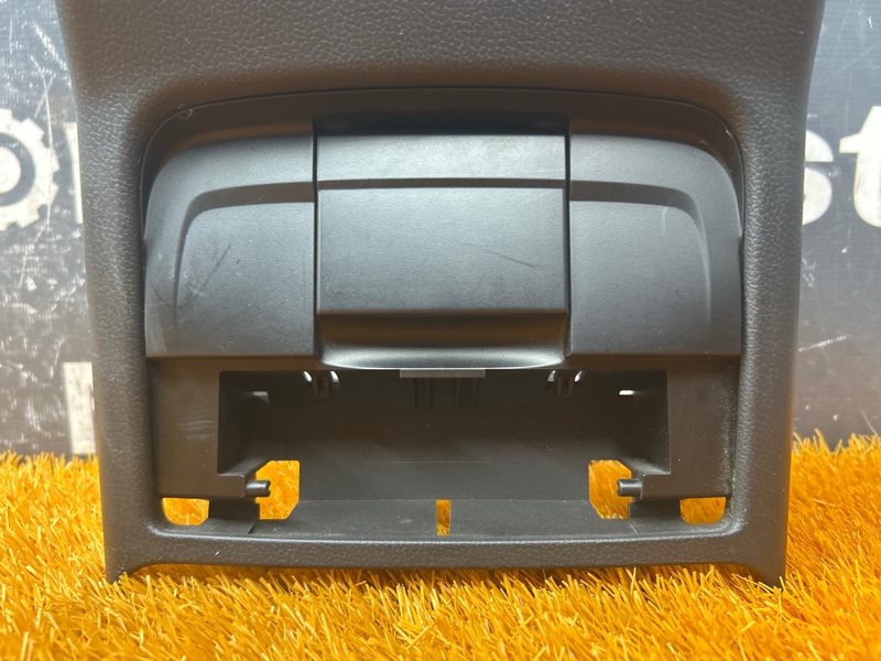 Накладка центральной консоли, 500 рублей, Красноярск