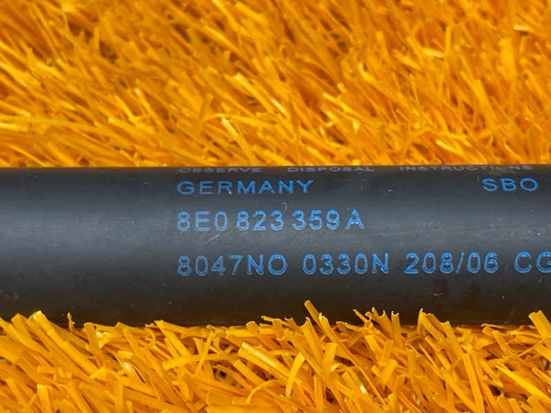 амортизатор капота, 500 рублей, Красноярск