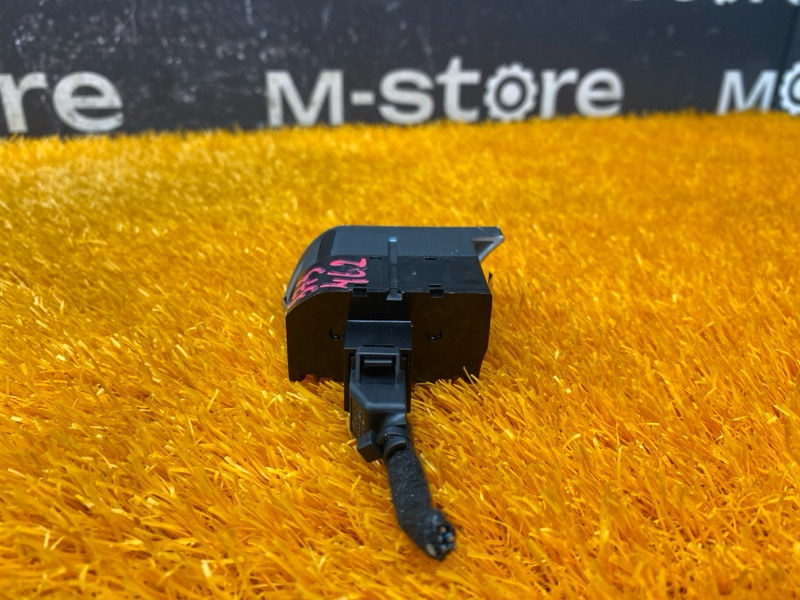 Кнопка корректора фар, 200 рублей, Красноярск