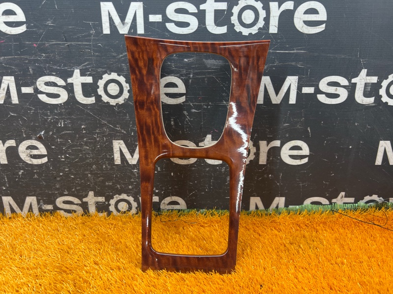 Накладка центральной консоли, 1000 рублей, Красноярск