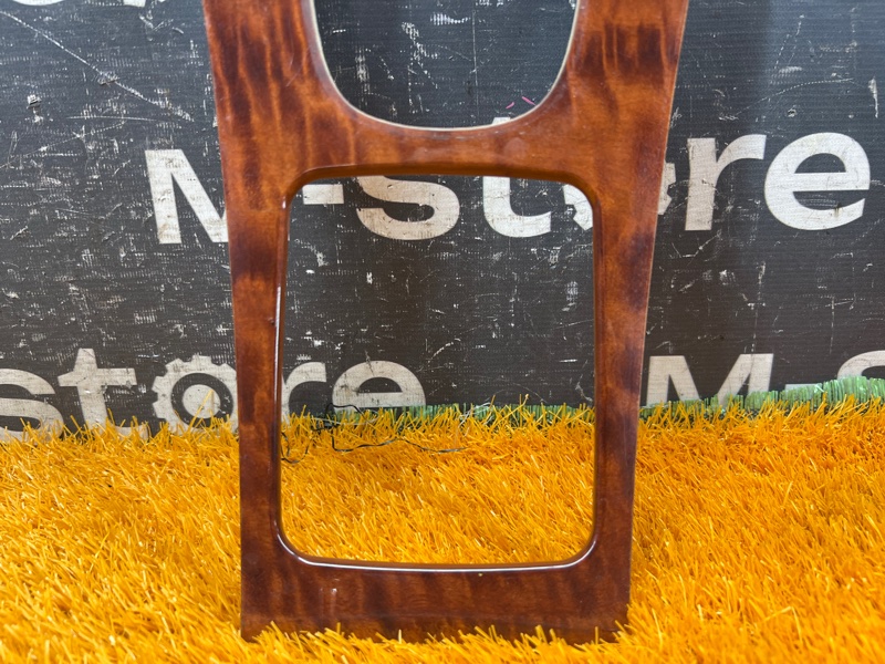 Накладка центральной консоли, 1000 рублей, Красноярск