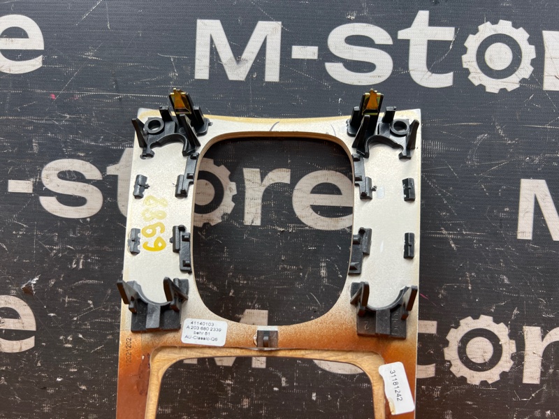 Накладка центральной консоли, 1000 рублей, Красноярск